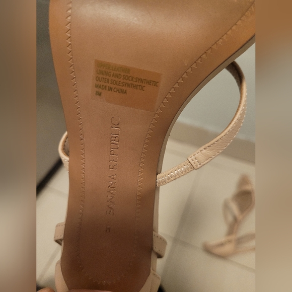 Banana Republic Nude Strappy Sandals - Picture 5 of 5